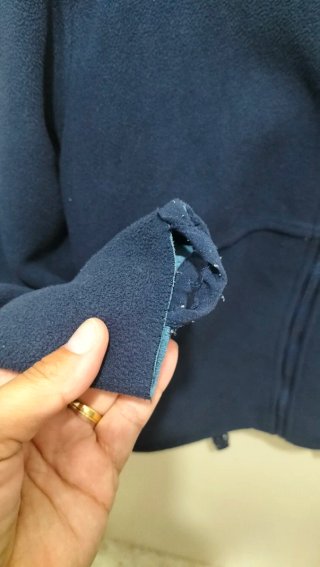 Polar colegio Amor de Dios Talla 6