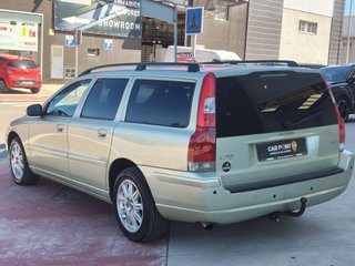 Volvo V70 2.4D CON BOLA DE ENGANCHE ETIQUETA B