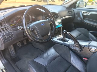 Volvo V70 2.4D CON BOLA DE ENGANCHE ETIQUETA B