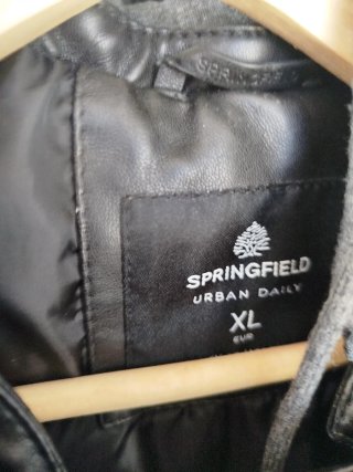 Cazadora Springfield con capucha