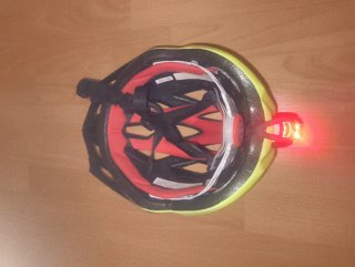 Casco SMART bici/patín Eléctrico con luz Roja