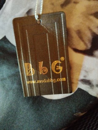 Vestido floral negro talla M/L