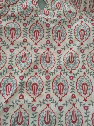 Bañadores estampados talla 42 (marca unit)