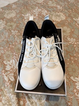Zapatillas Michael Kors Blancas y Negras
