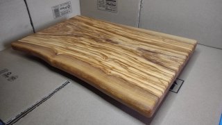 Tagliere grande in legno di ulivo - artigianale