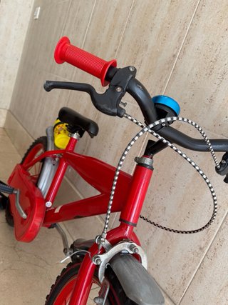 Bicicleta infantile rossa 16 con ruotine