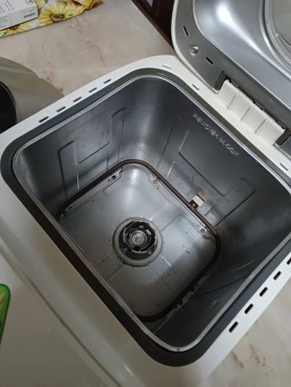 Máquina de Fazer Pão Clatronic testado a funcionar