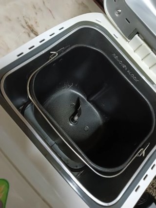 Máquina de Fazer Pão Clatronic testado a funcionar