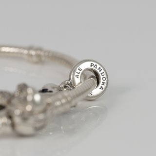 Pulsera Pandora Moments en plata 925 Minnie
