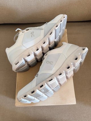 Zapatillas On Running Cloud X3 AD Gris