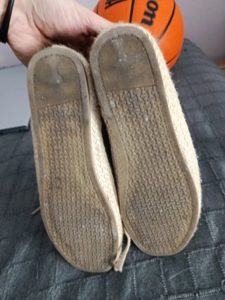 Zapatillas casuales verdes poco usadas