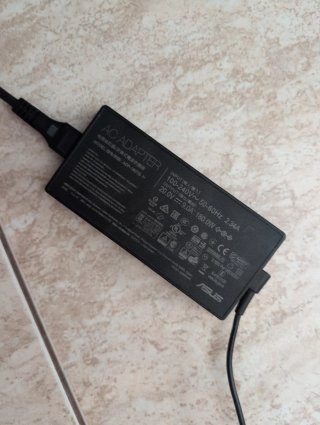 Asus ROG Zephyrus G14
