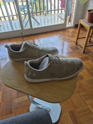 Zapatillas Under Armour Beige/Gris