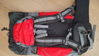 Mochila Trekking 65L sierra volcano 65 Roja y Gris