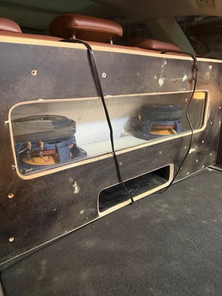 2x Subwoofer 8” mas caja