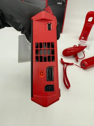 Nintendo Wii Mini Rosso