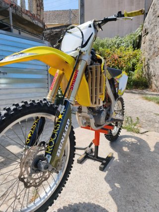 Suzuki RMZ 250 2009 Motocross