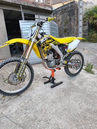 Suzuki RMZ 250 2009 Motocross
