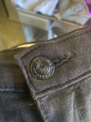 Pantalón vaquero negro