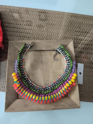 Collar Zara Multicolor Veraniego