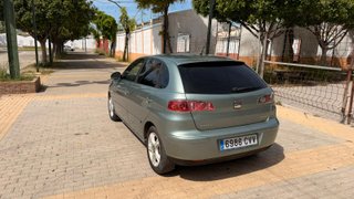 SEAT Ibiza 2004