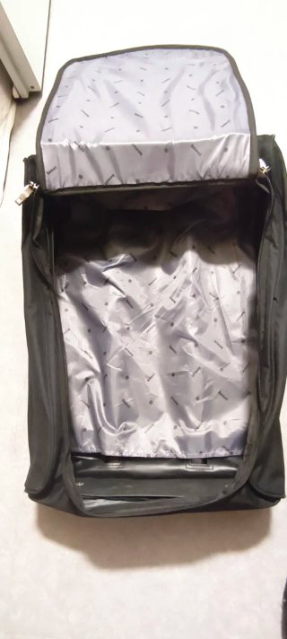Maleta de viaje trolley marca Brenz negra