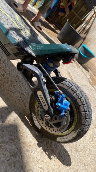 Patinete Eléctrico Verde y Negro