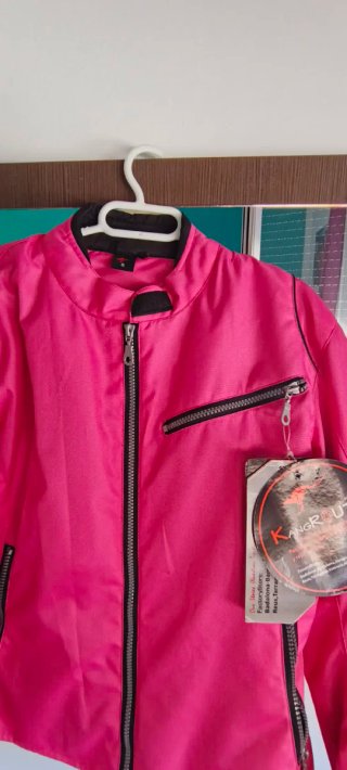 Chaqueta moto rosa chica