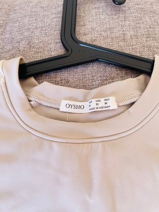 Top deportivo Oysho