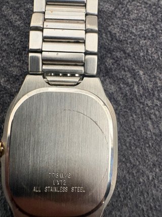 Reloj Radiant Oro y Plata