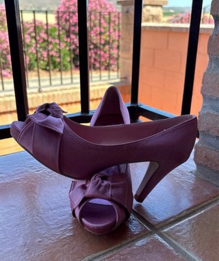 Zapatos tacón peep toe rosa lazo
