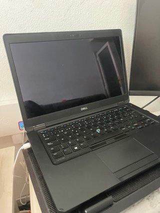 Ordenador portátil Dell negro