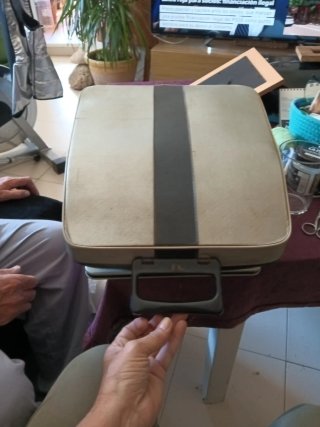 Máquina de escribir Olivetti Lettera DL