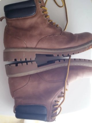 Botas de hombre marrones