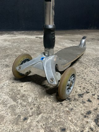 Patinete Micro Kickboard 3 ruedas