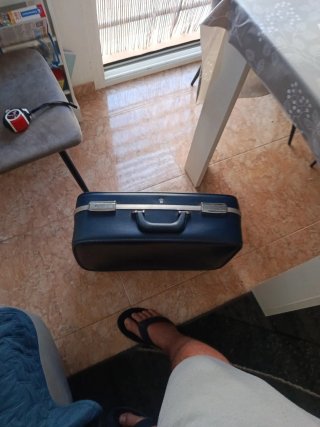 Maleta de viaje azul vintage Una Auténtica Hoya!!