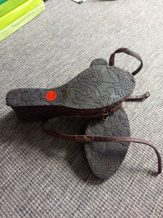 Sandalias cuña Pull and Bear Talla 41