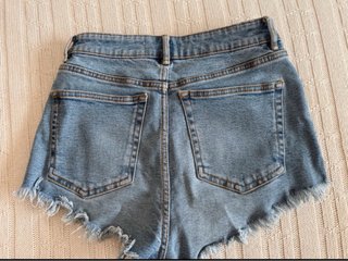 Pantalón corto vaquero Zara