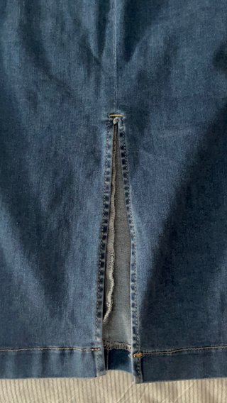 Vestido midi denim Stradivarius elástico