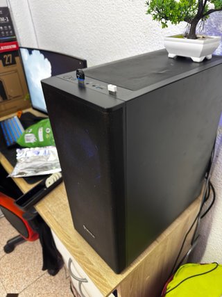 Caja PC UNYKA Gaming con RGB