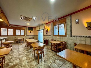 Local comercial en venta en Les Arenes - La Grípia  Can Montllor en Terrassa
