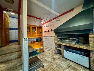 Local comercial en venta en Les Arenes - La Grípia  Can Montllor en Terrassa