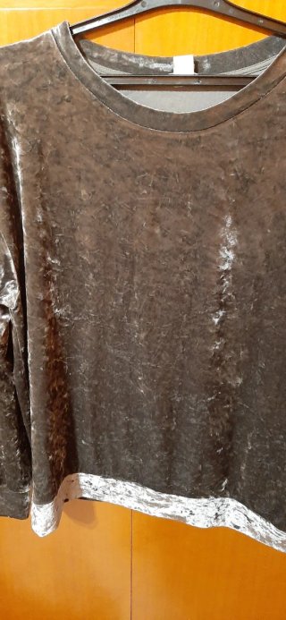Sudadera fina H&M terciopelo brillante gris L nuev