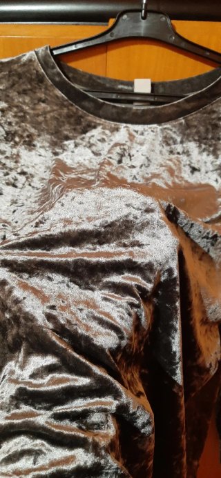 Sudadera fina H&M terciopelo brillante gris L nuev