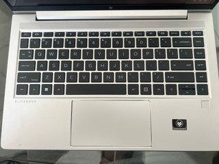 HP EliteBook 845 G8 Plata