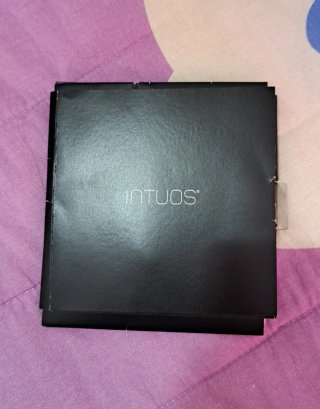 Tableta Gráfica Wacom Intuos + Lápiz y funda