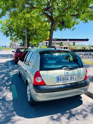 Renault Clio 2002