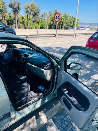 Renault Clio 2002