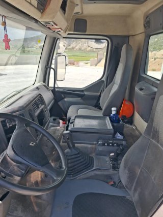 Cabeza tractora renault