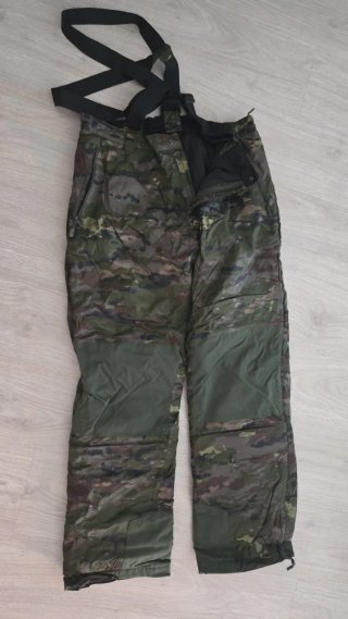Pantalón térmico camuflaje